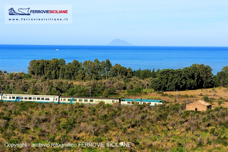 Alicudi e il treno