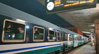 20190520-Dalla-Sicilia-a-Lourdes-400-pellegrini-sul-treno-bianco-UNITALSI-PG