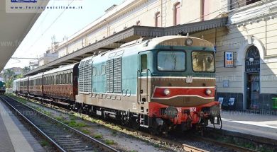 20160726 – Siracusa 20160724 – Treno del Barocco – D445_1034 – John COPSEY