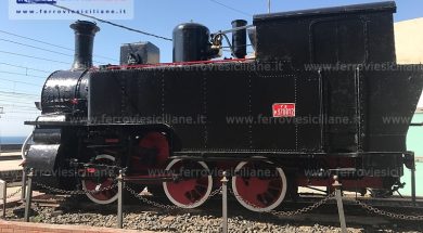 Il restauro posticcio della locomotiva R307 012