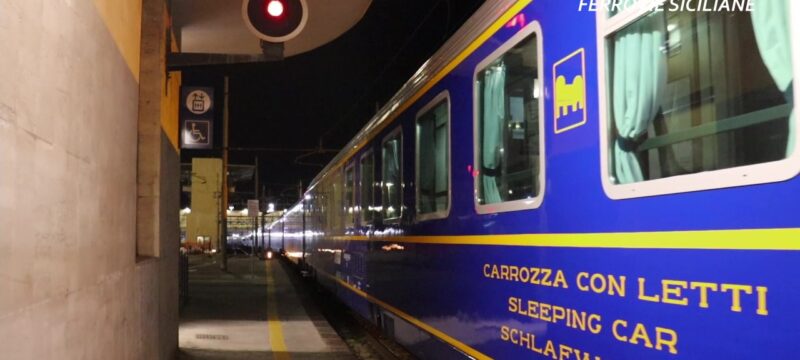 20250111-Sicilia-Express-la-sosta-a-Messina-Centrale-nel-viaggio-di-ritorno-20250105